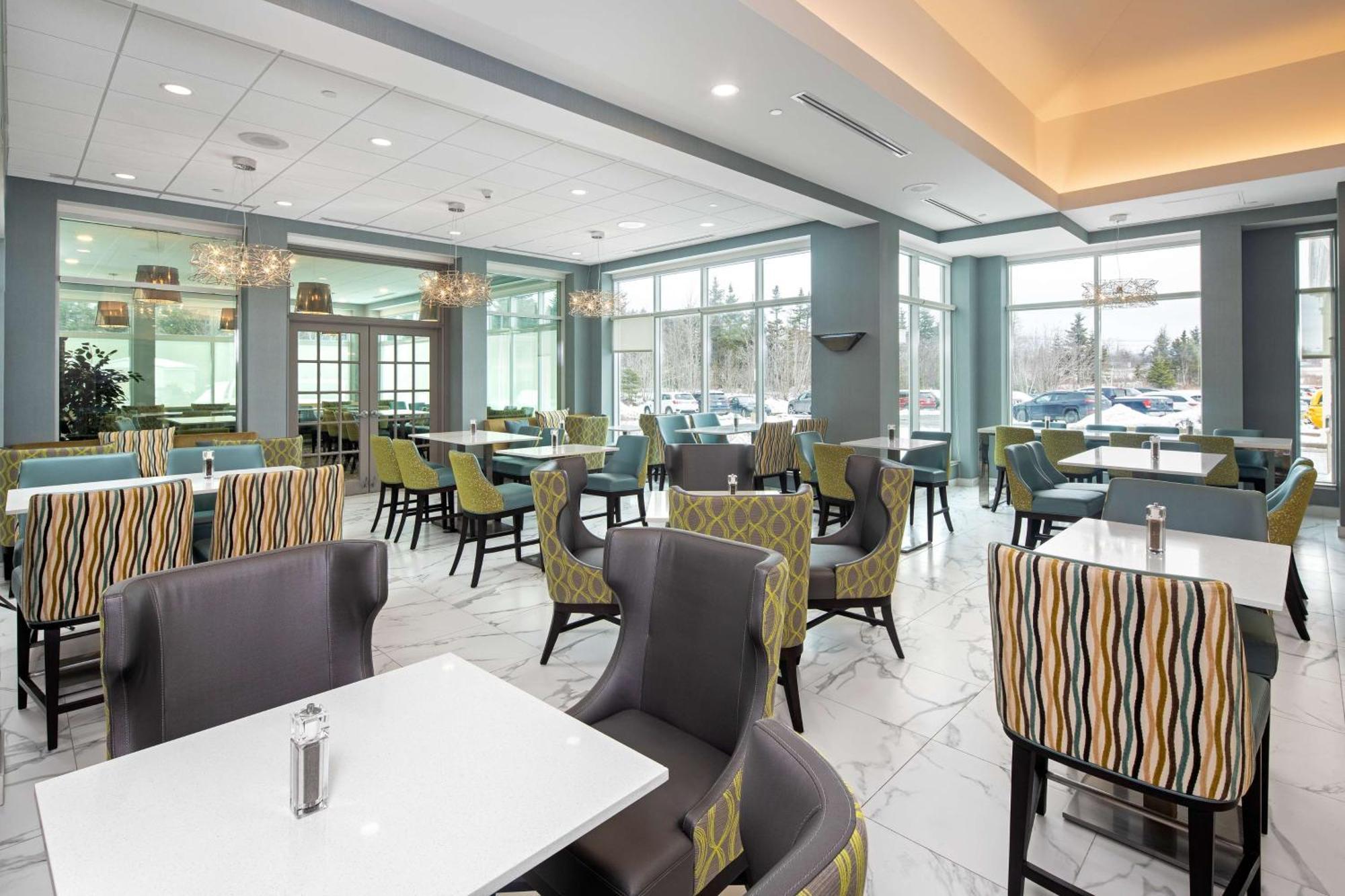 Hilton Garden Inn Halifax Airport Enfield Eksteriør bilde